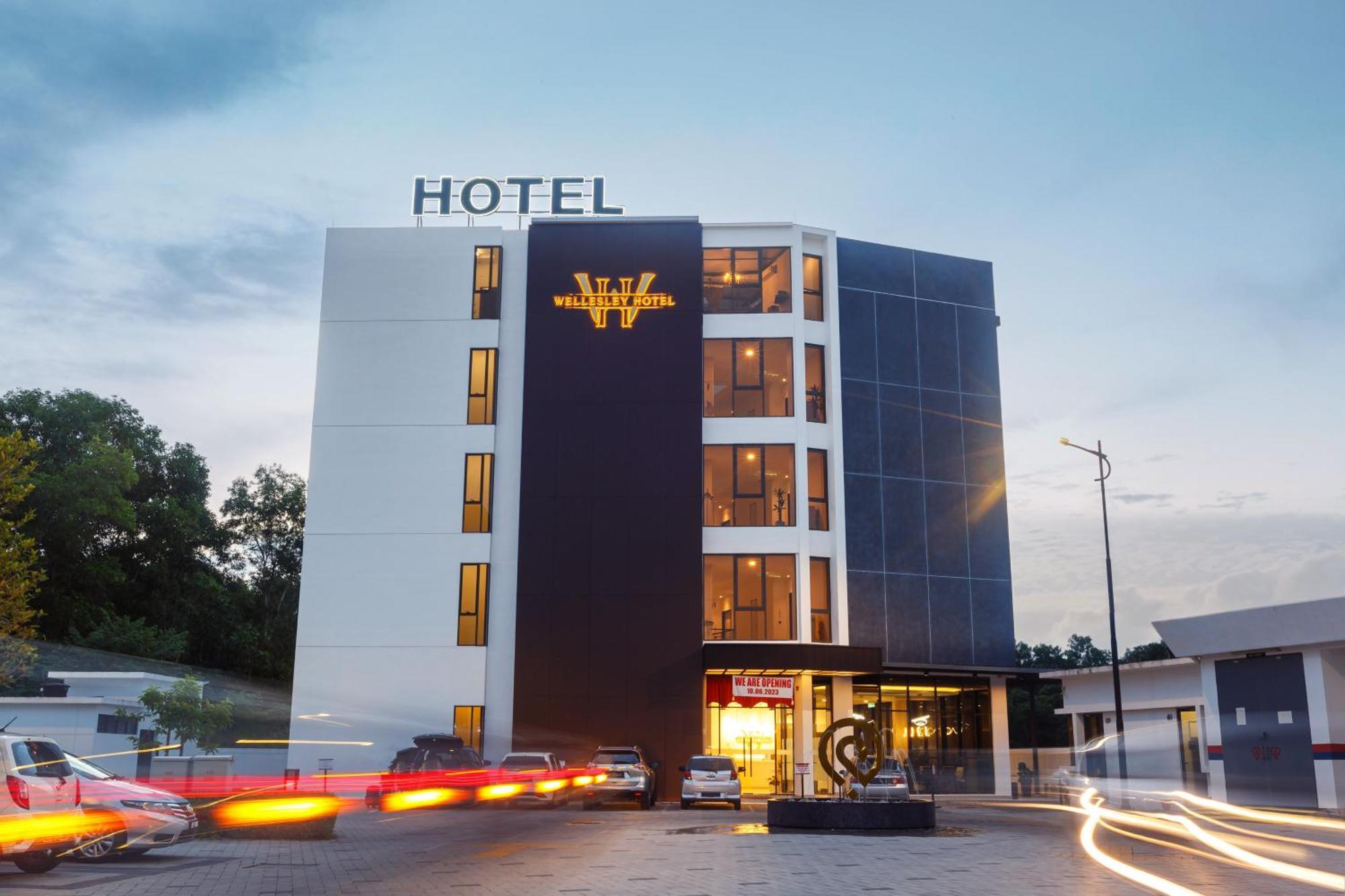 Wellesley Hotel Simpang Ampat  Esterno foto