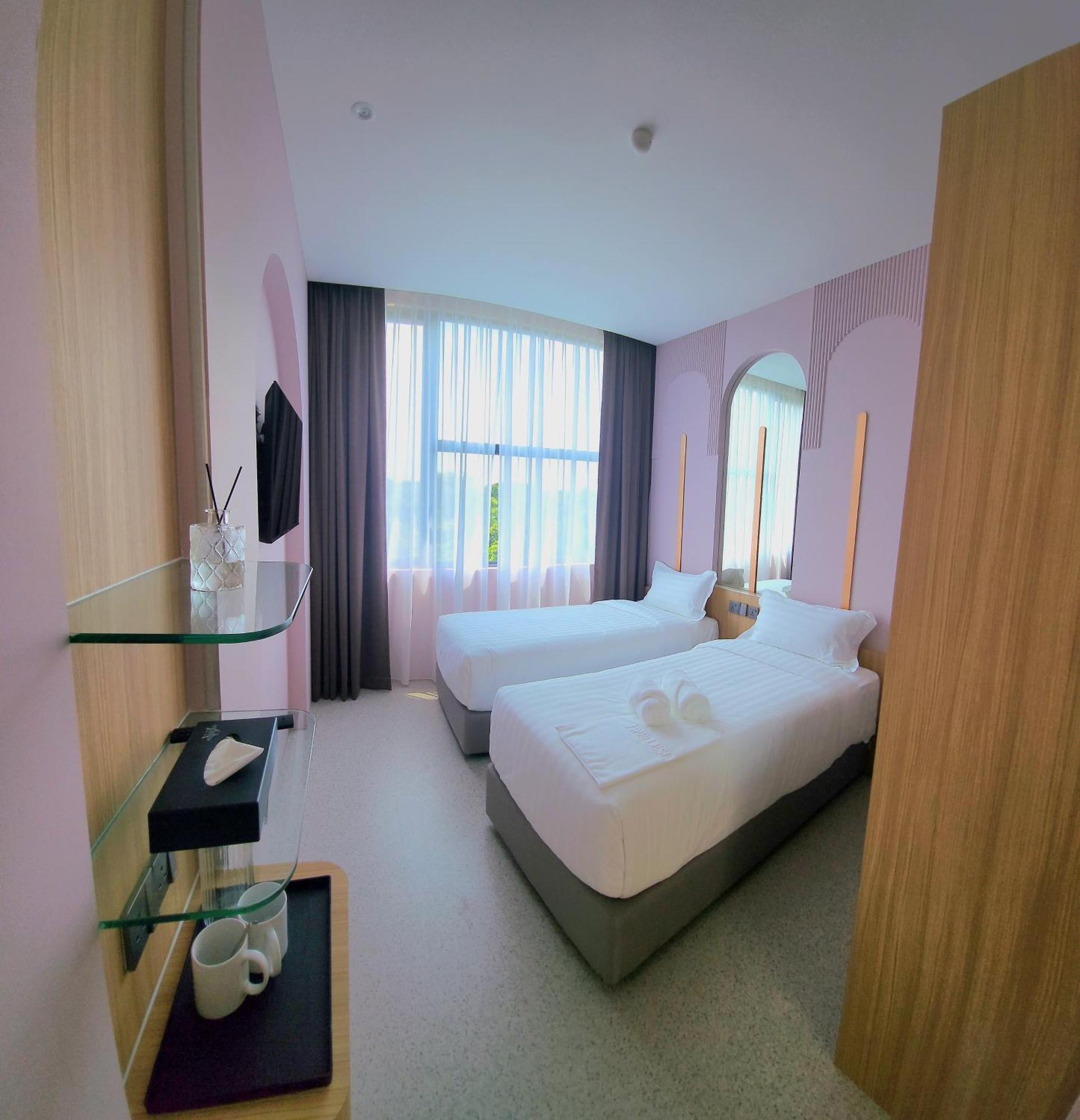 Wellesley Hotel Simpang Ampat  Esterno foto